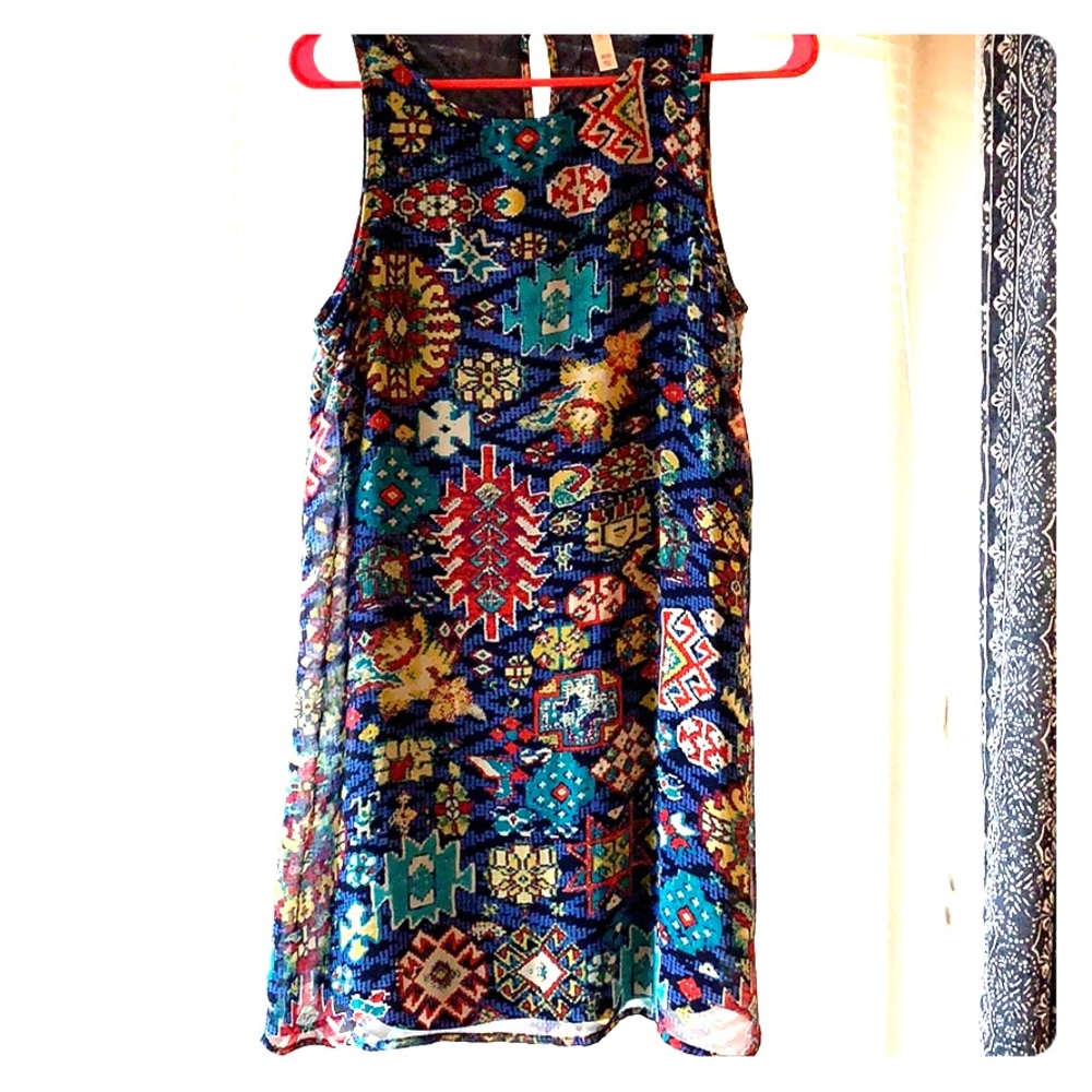 Sleeveless mini dress Aztec pattern